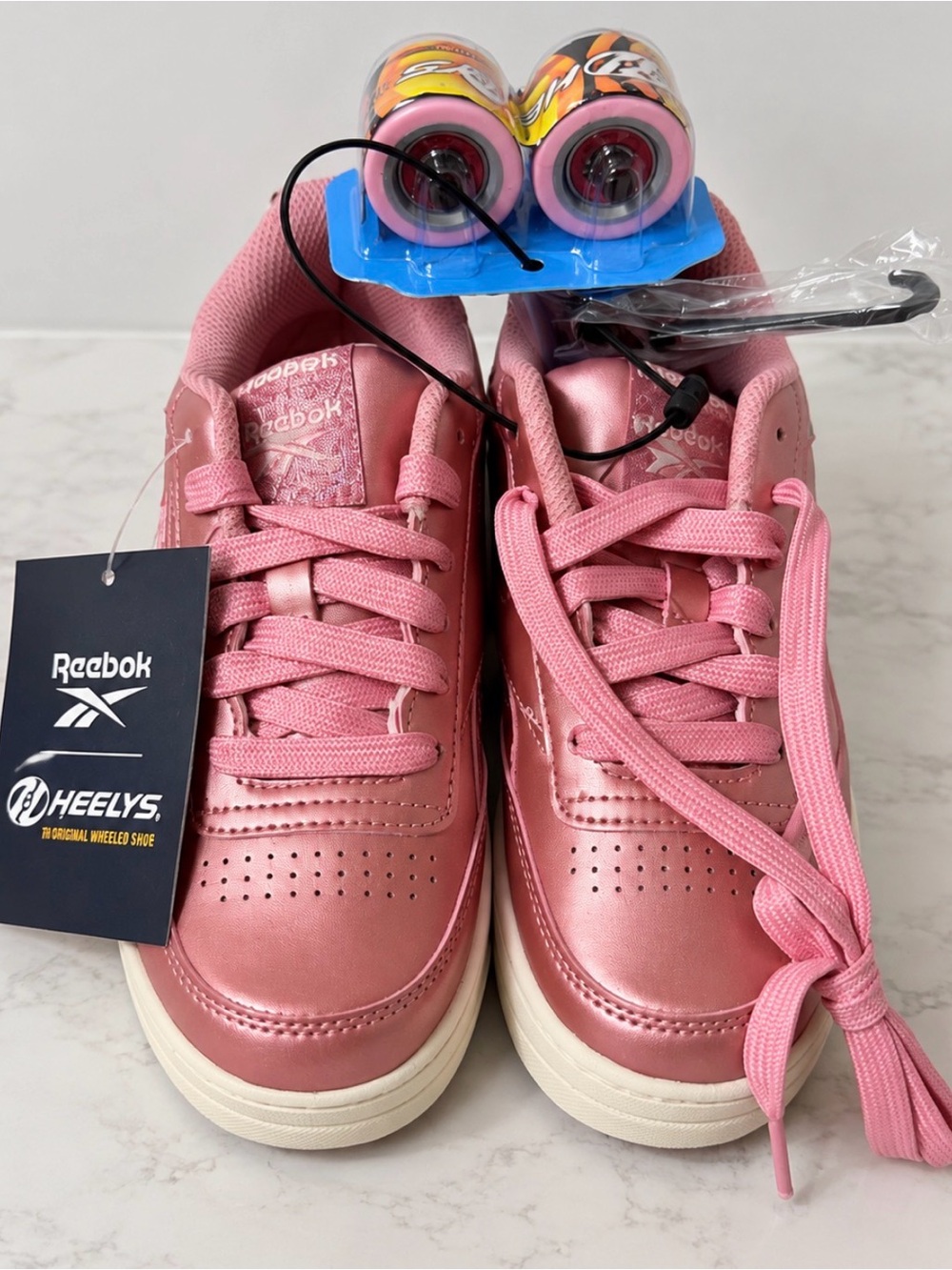 Reebok Heelys Girls Pink Metallic Skate Shoes with Removable Wheels